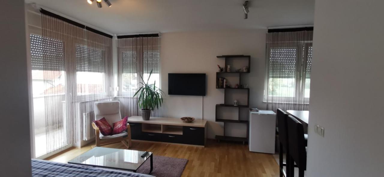 Apartment Daphnia Загреб Екстер'єр фото
